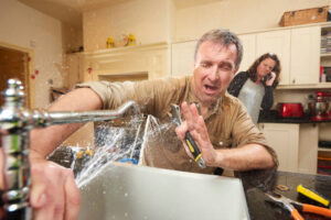 Read more about the article DIY vs. Professional Drain Cleaning: When Should You Call a Professional
